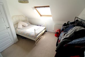 Bedroom- click for photo gallery